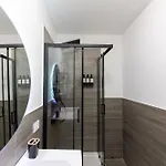 Urban Chic Luxury Apartamento
