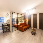 Urban Chic Luxury * Ρώμη