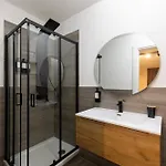 Διαμέρισμα Urban Chic Luxury *