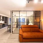 Urban Chic Luxury Διαμέρισμα *