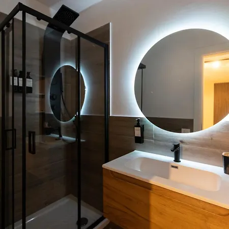 Urban Chic Luxury * Roma