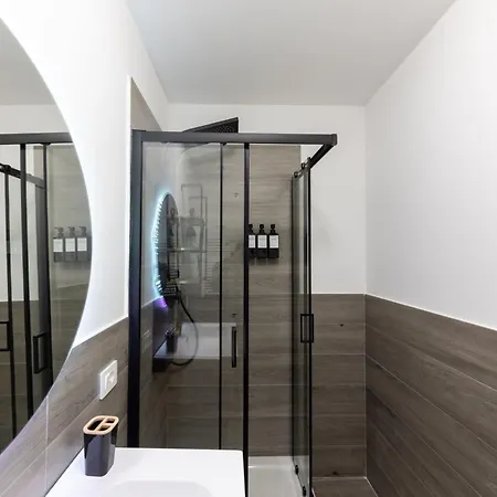Urban Chic Luxury Appartamento